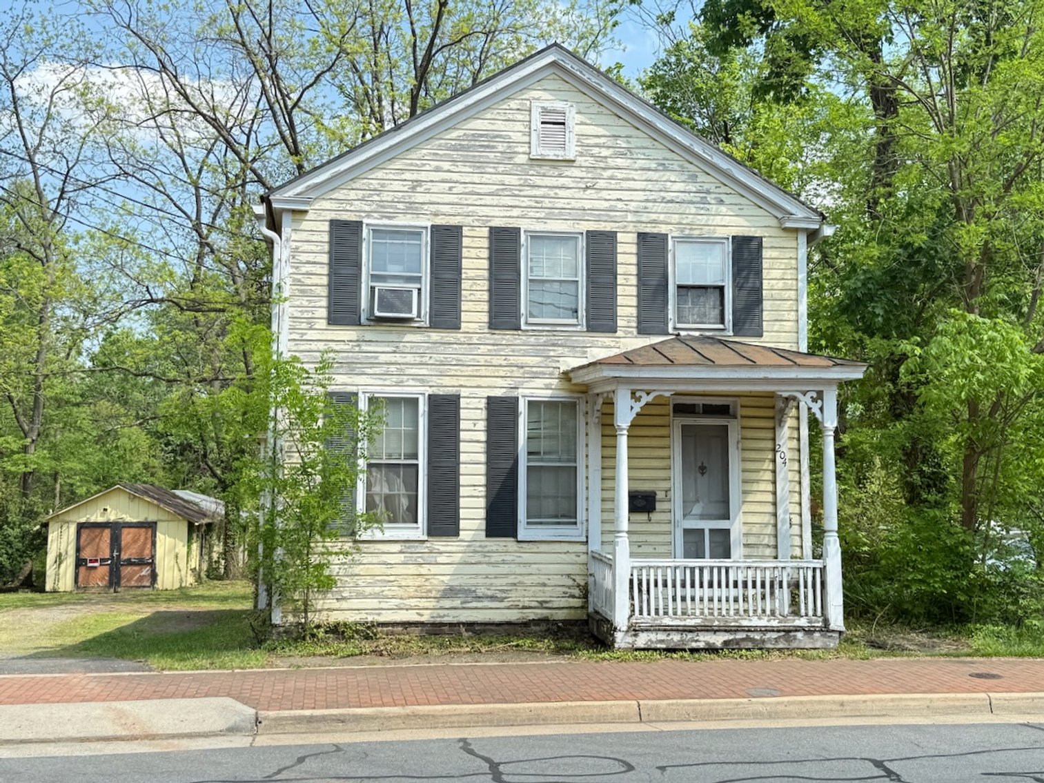 Image for 3 BR/1 BA Home on .23 +/- Acre North King St. Lot in Historic Downtown Leesburg, VA--SELLING to the HIGHEST BIDDER!!