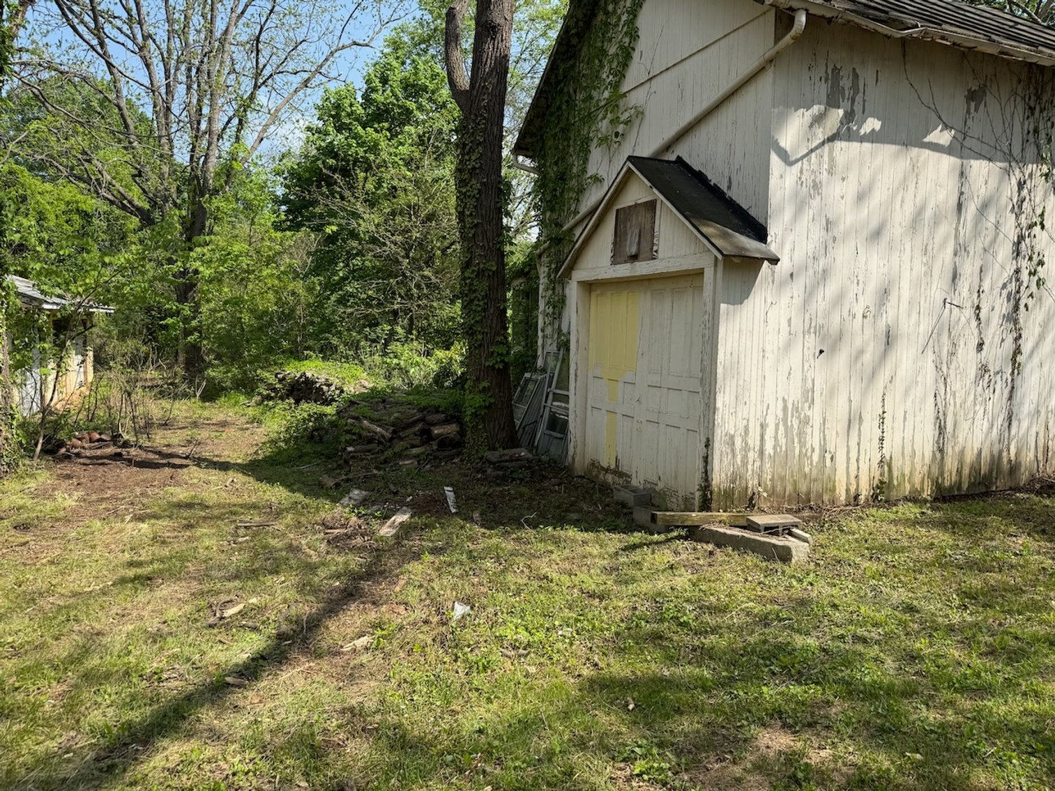 Image for 3 BR/1 BA Home on .23 +/- Acre North King St. Lot in Historic Downtown Leesburg, VA--SELLING to the HIGHEST BIDDER!!