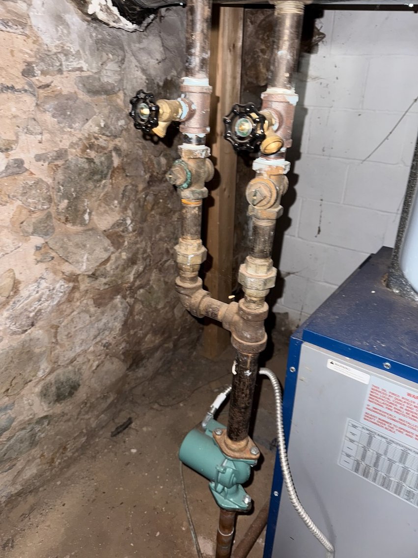 Image for 3 BR/1 BA Home on .23 +/- Acre North King St. Lot in Historic Downtown Leesburg, VA--SELLING to the HIGHEST BIDDER!!