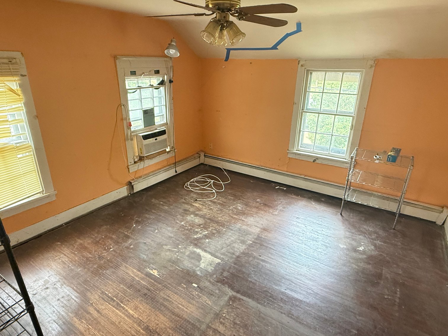 Image for 3 BR/1 BA Home on .23 +/- Acre North King St. Lot in Historic Downtown Leesburg, VA--SELLING to the HIGHEST BIDDER!!