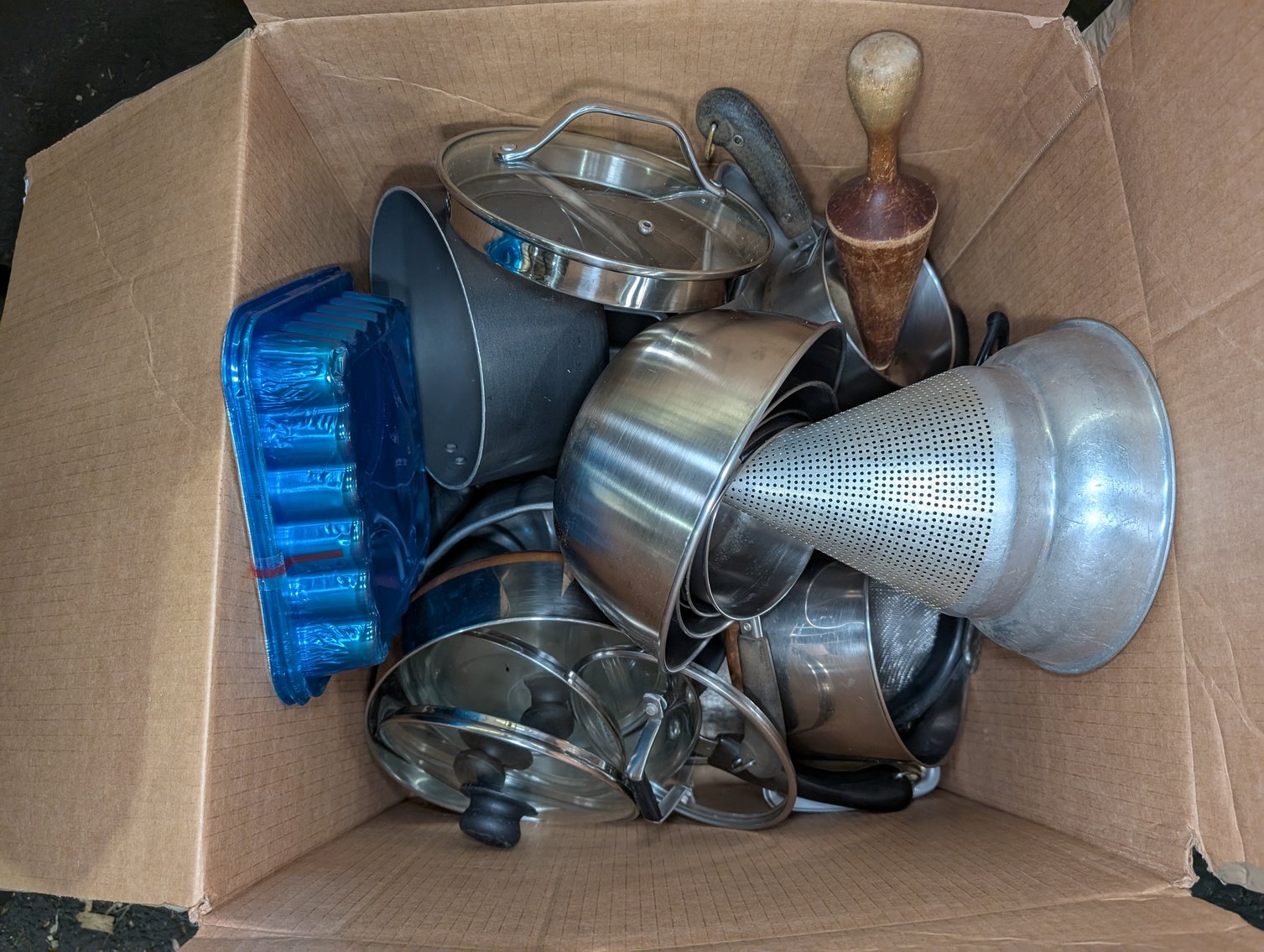 Image for Items from the William C. Whitmore Estate, Antiques & Civil War Uniforms/Buttons, General Household - Virtual Auction - No In-Person Bidding