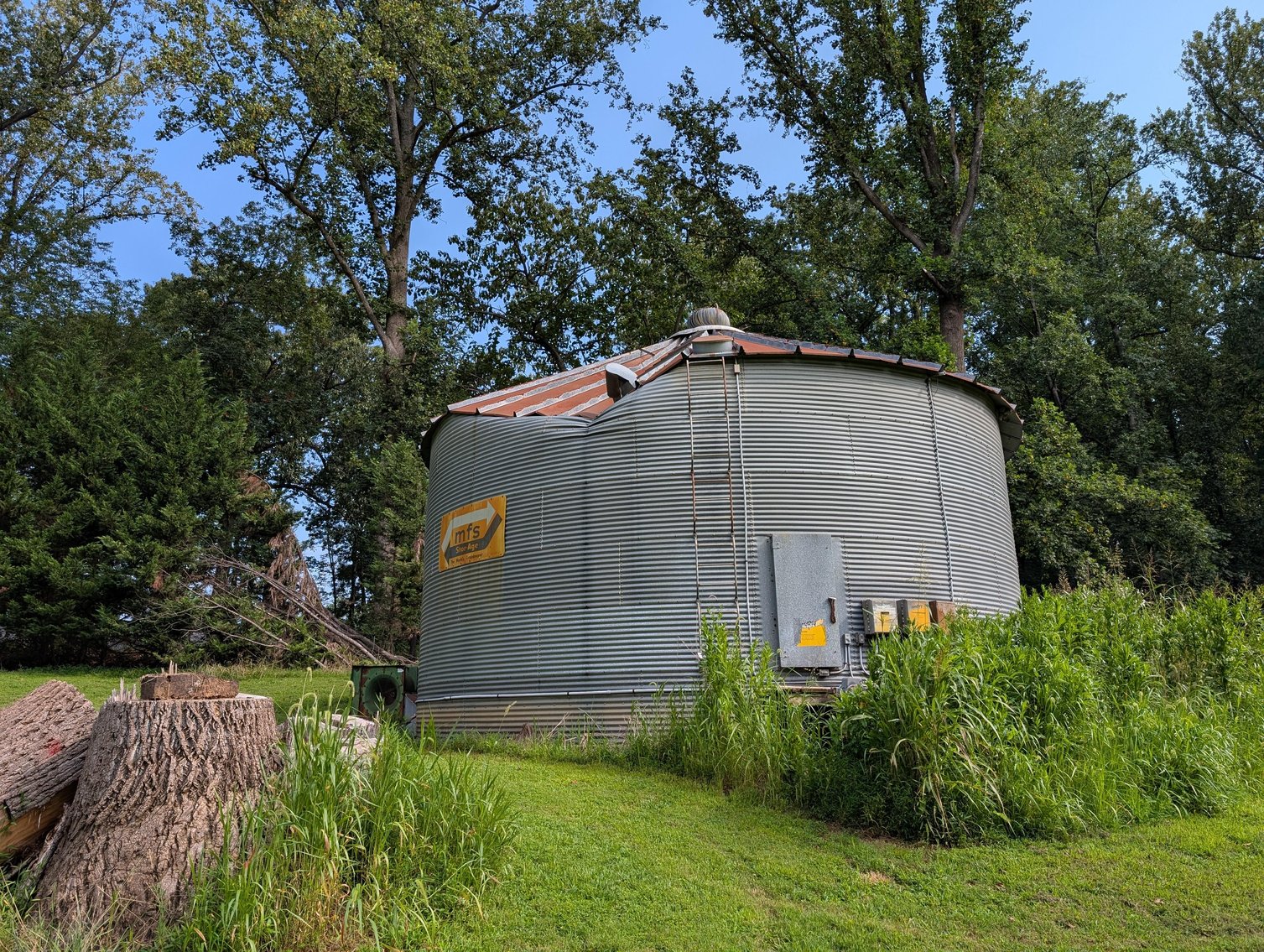 Image for From the Dorothy D. Poland Living Trust - John Deere 4300, Case D530 Backhoe, Bad Boy Zero Turn, Trailer & More! - Virtual Auction