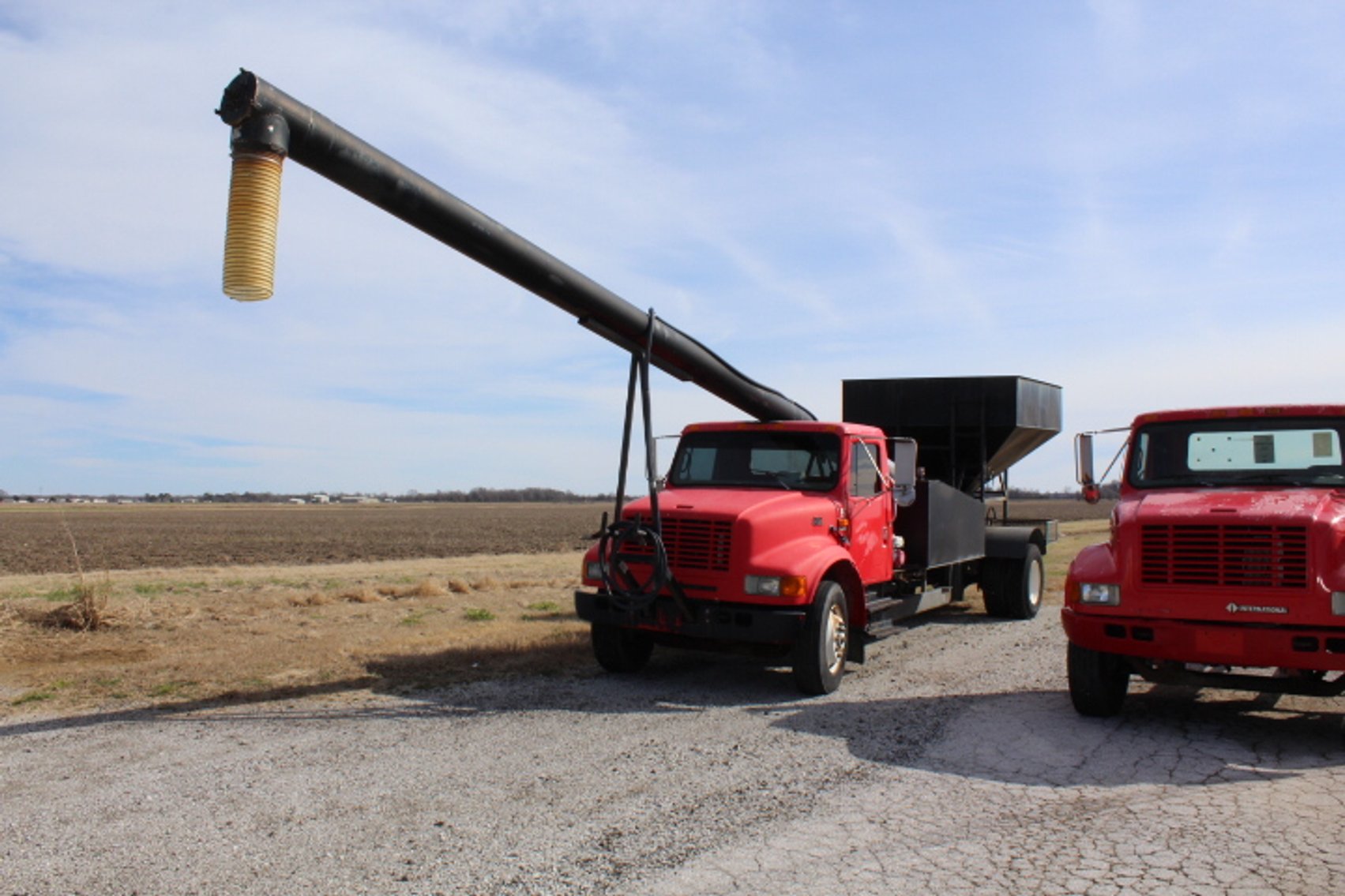 Image for ZACKS FLYING SERVICE - Retirement Auction