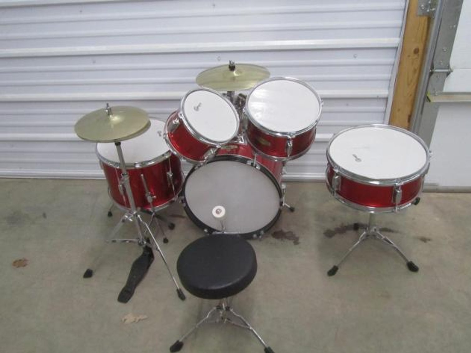 Ideal Corners January Consignment Auction