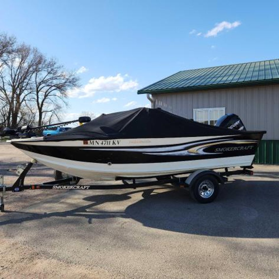 Farm Equipment, Trailers, Shipping Containers, Recreational, Lawnmowers Consignment Auction