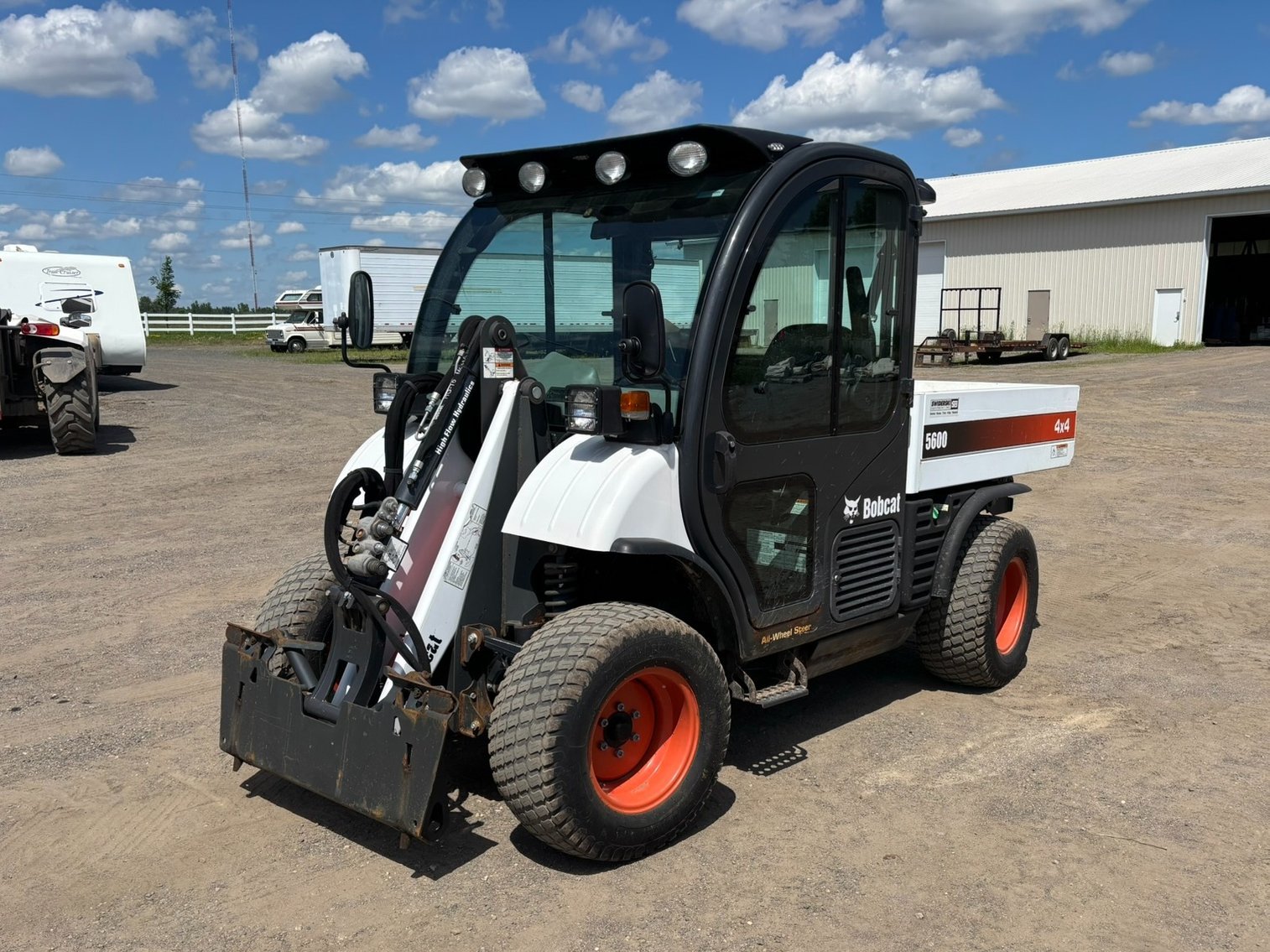 2018 Bobcat 5600 Toolcat, 2017 Tilt Bed Trailer, Vehicles and Equipment  (137439)