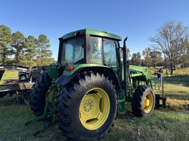 Image for LIVE ONSITE ABSOLUTE FARM EQUIPMENT AUCTION!