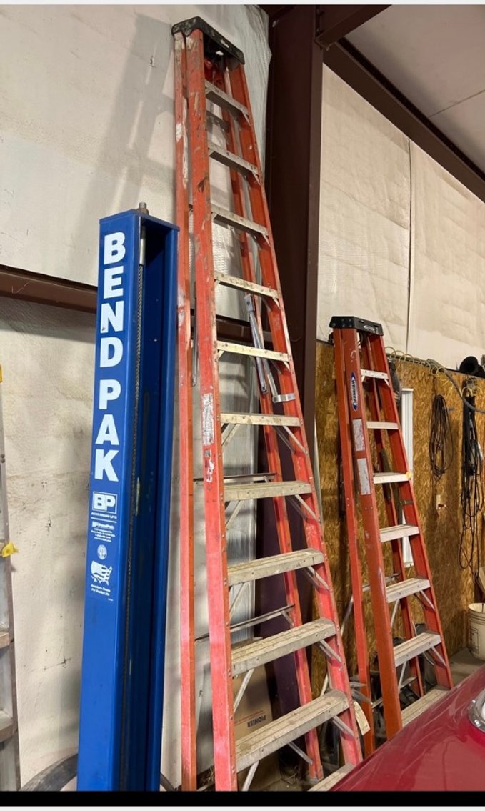 Image for Roy Chappell Estate Auction