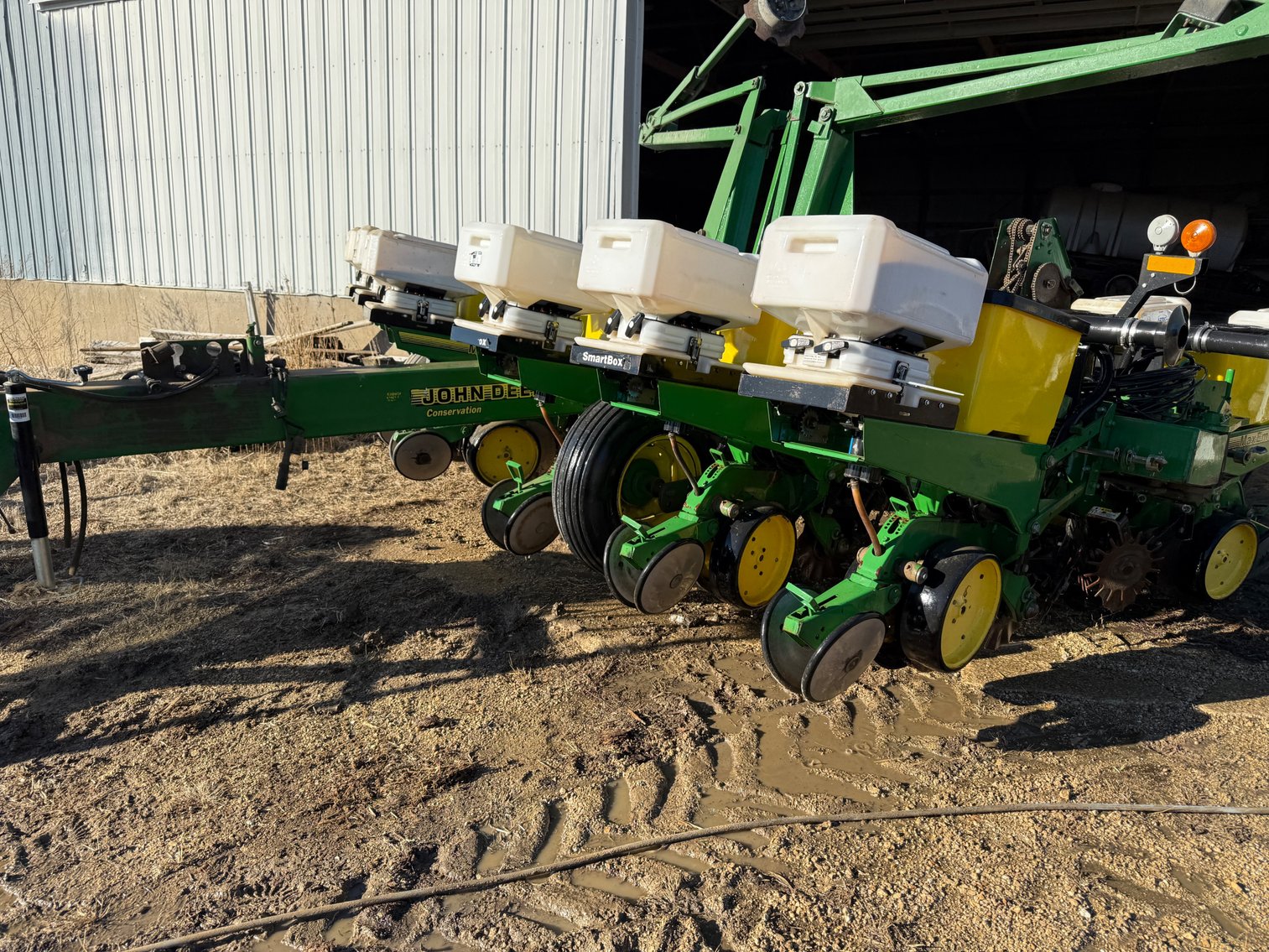 Image for Country Estate Farm Auction: The Alan Hoeger Estate Farm Machinery Auction