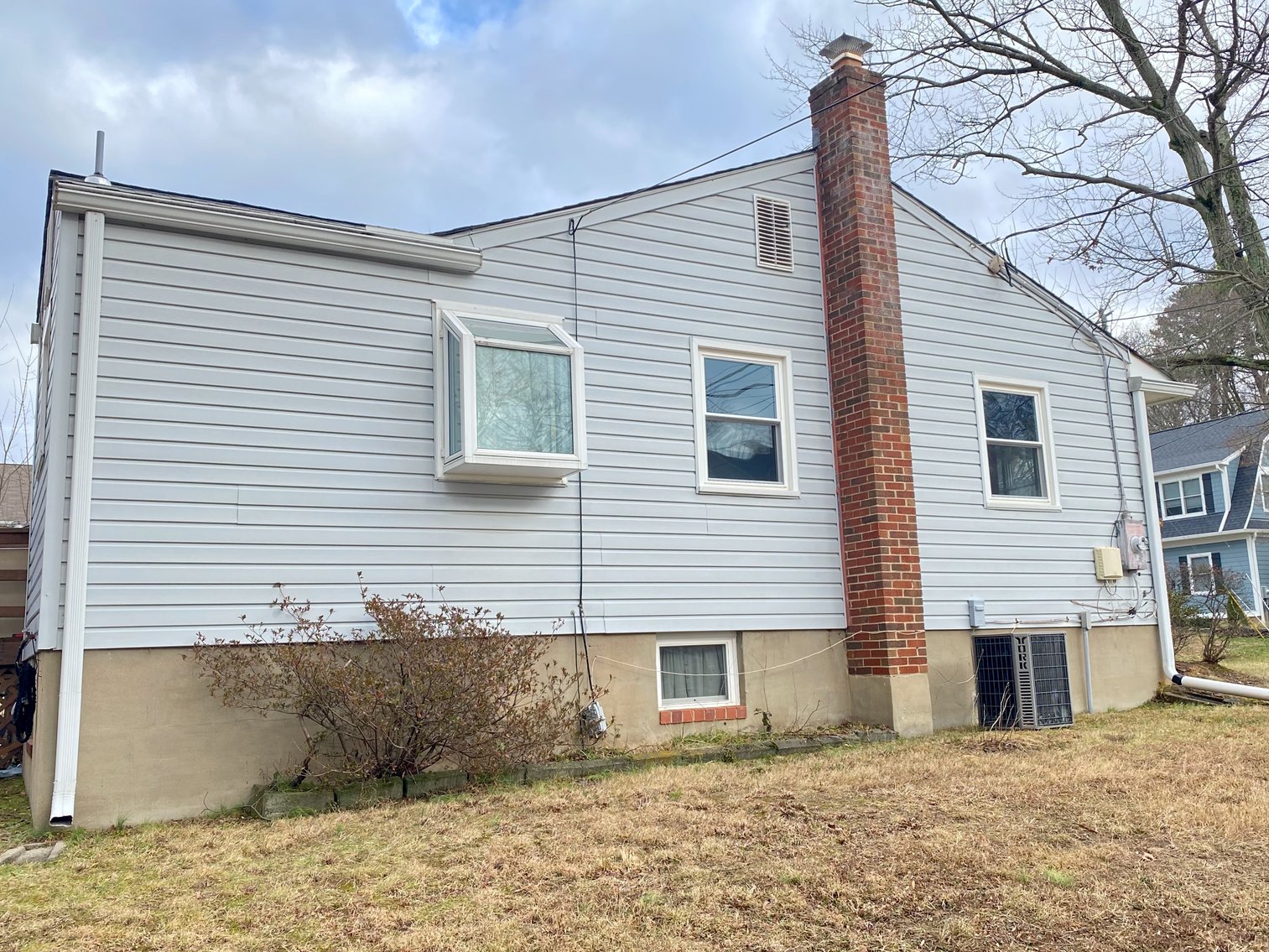 Image for 3 BR/1 BA Home w/Basement on .33 +/- Acre Lot in The Heart of Vienna, VA--SELLING to the HIGHEST BIDDER!!