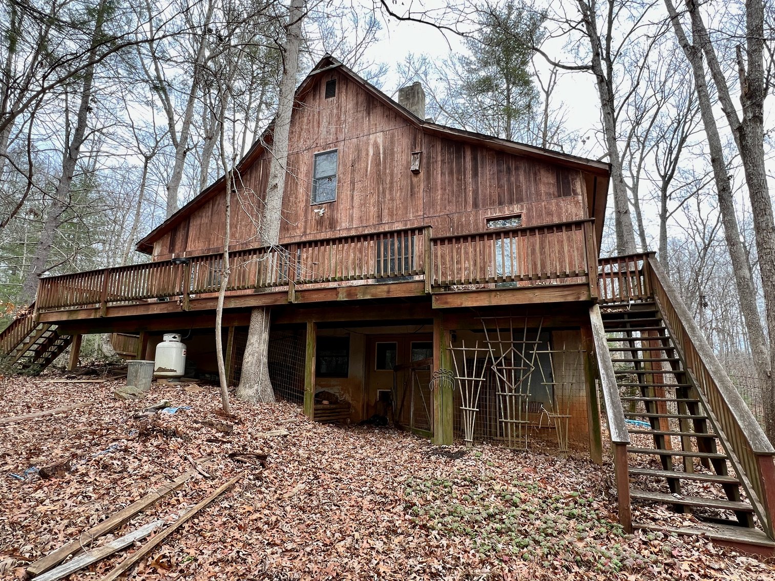 Image for 3 BR/2 BA Home w/Basement & 1,400' +/- of Hazel River Frontage on 25 +/- Acres in Culpeper County, VA--SELLING to the HIGHEST BIDDER via ONLINE ONLY BIDDING!!