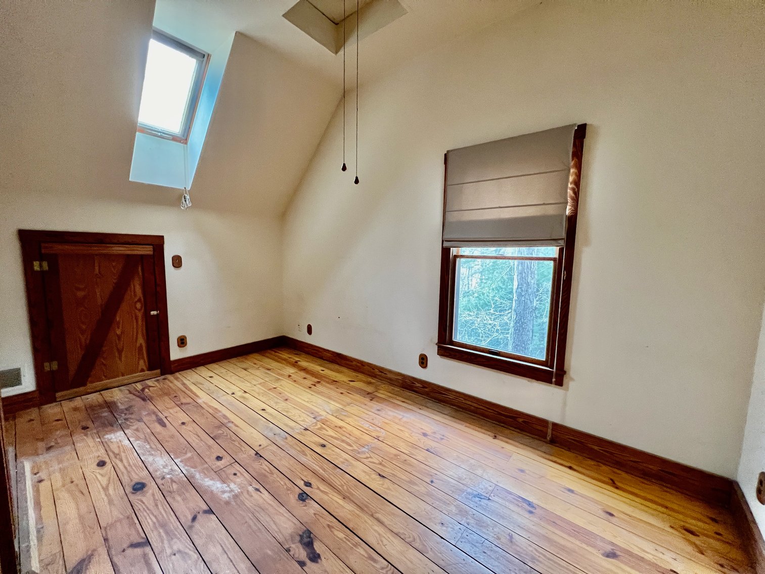 Image for 3 BR/2 BA Home w/Basement & 1,400' +/- of Hazel River Frontage on 25 +/- Acres in Culpeper County, VA--SELLING to the HIGHEST BIDDER via ONLINE ONLY BIDDING!!