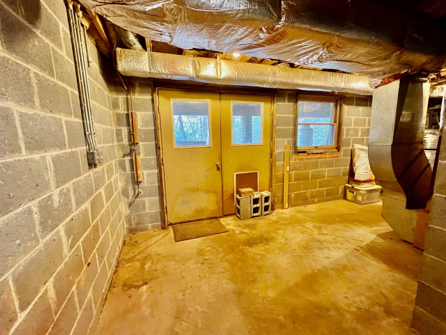 Image for 3 BR/2 BA Home w/Basement & 1,400' +/- of Hazel River Frontage on 25 +/- Acres in Culpeper County, VA--SELLING to the HIGHEST BIDDER via ONLINE ONLY BIDDING!!