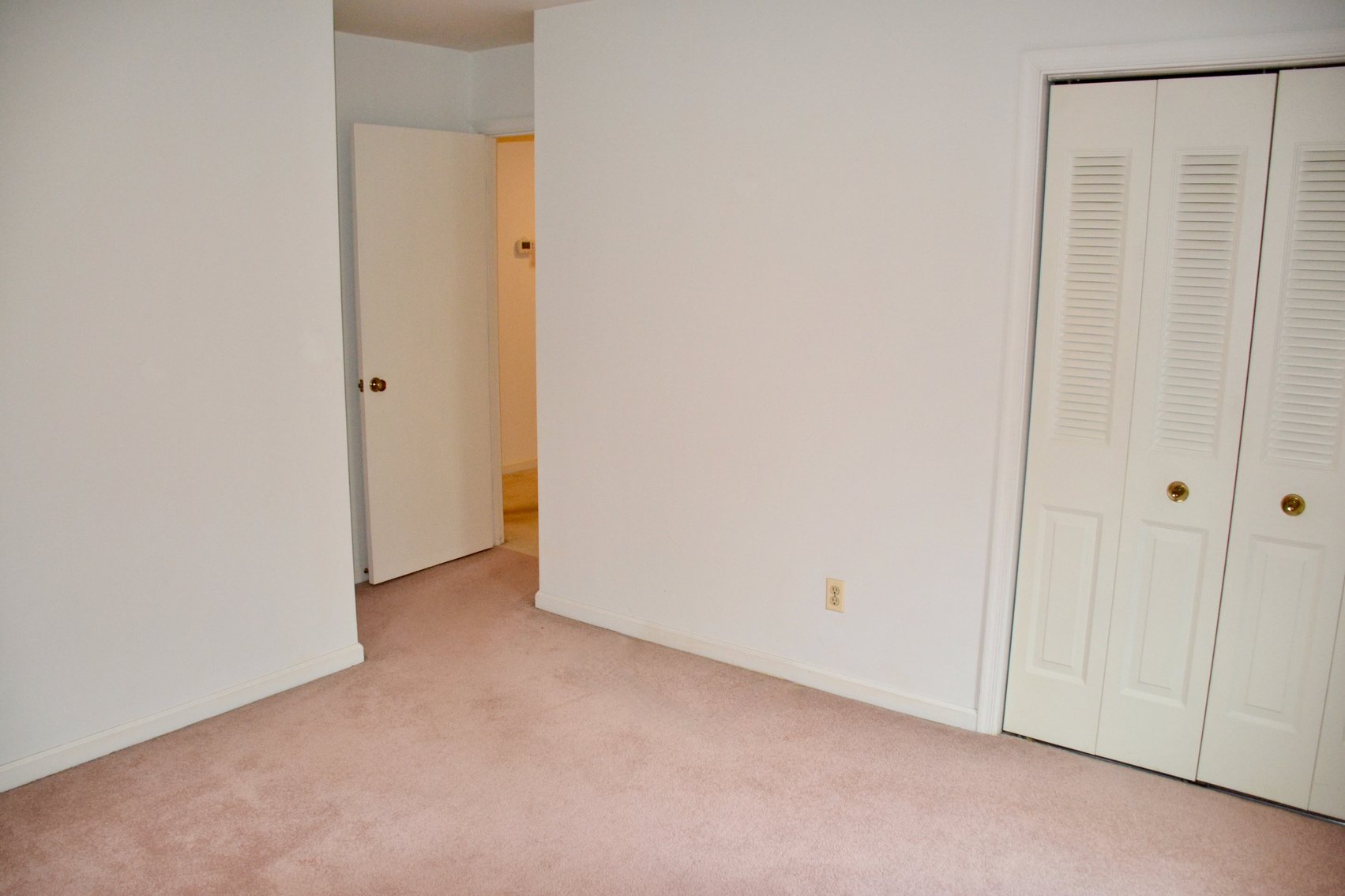 Image for 3 BR/2 BA Home in the Sheraton Hills East Neighborhood of Fredericksburg, VA--SELLING to the HIGHEST BIDDER!!