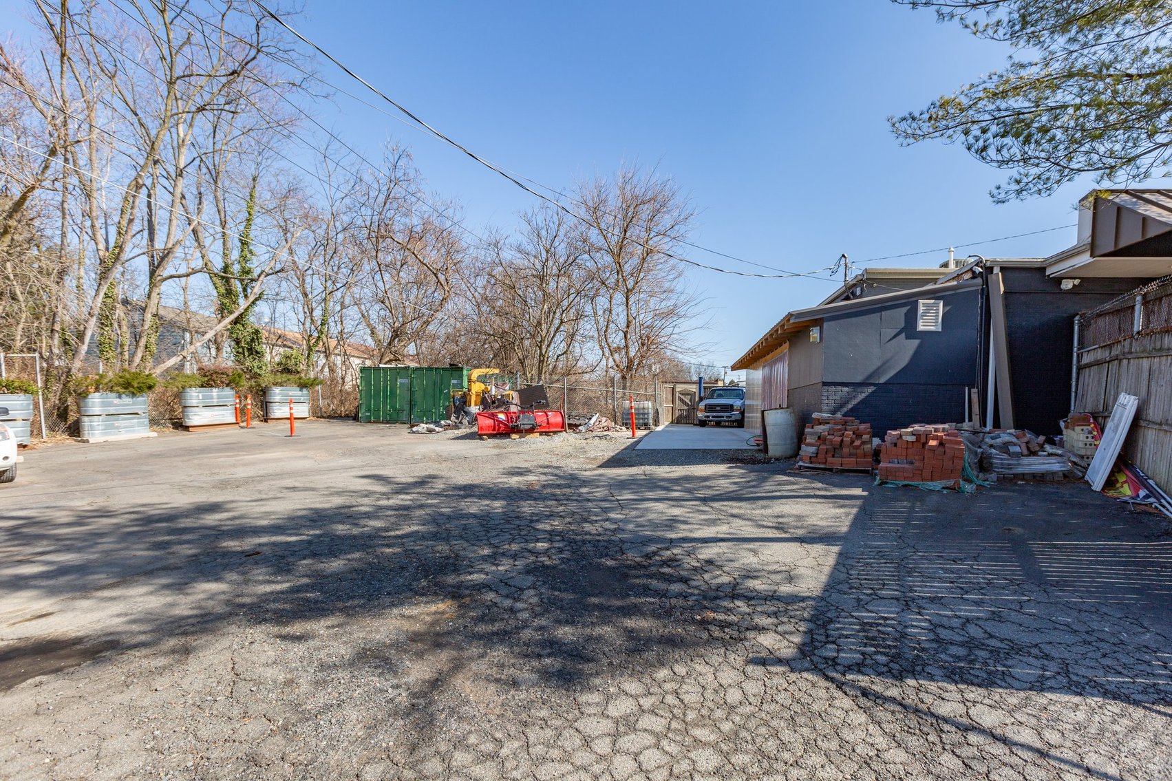 Image for Recently Remodeled Commercial Building (