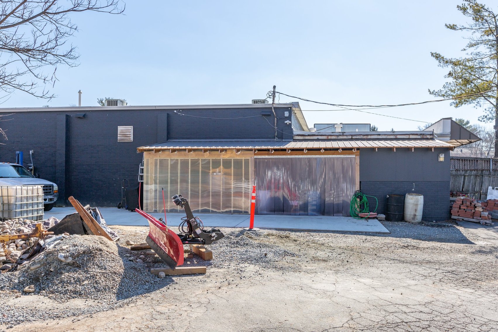 Image for Recently Remodeled Commercial Building (