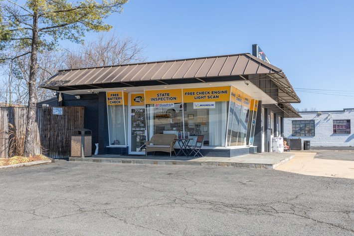 Image for Recently Remodeled Commercial Building (