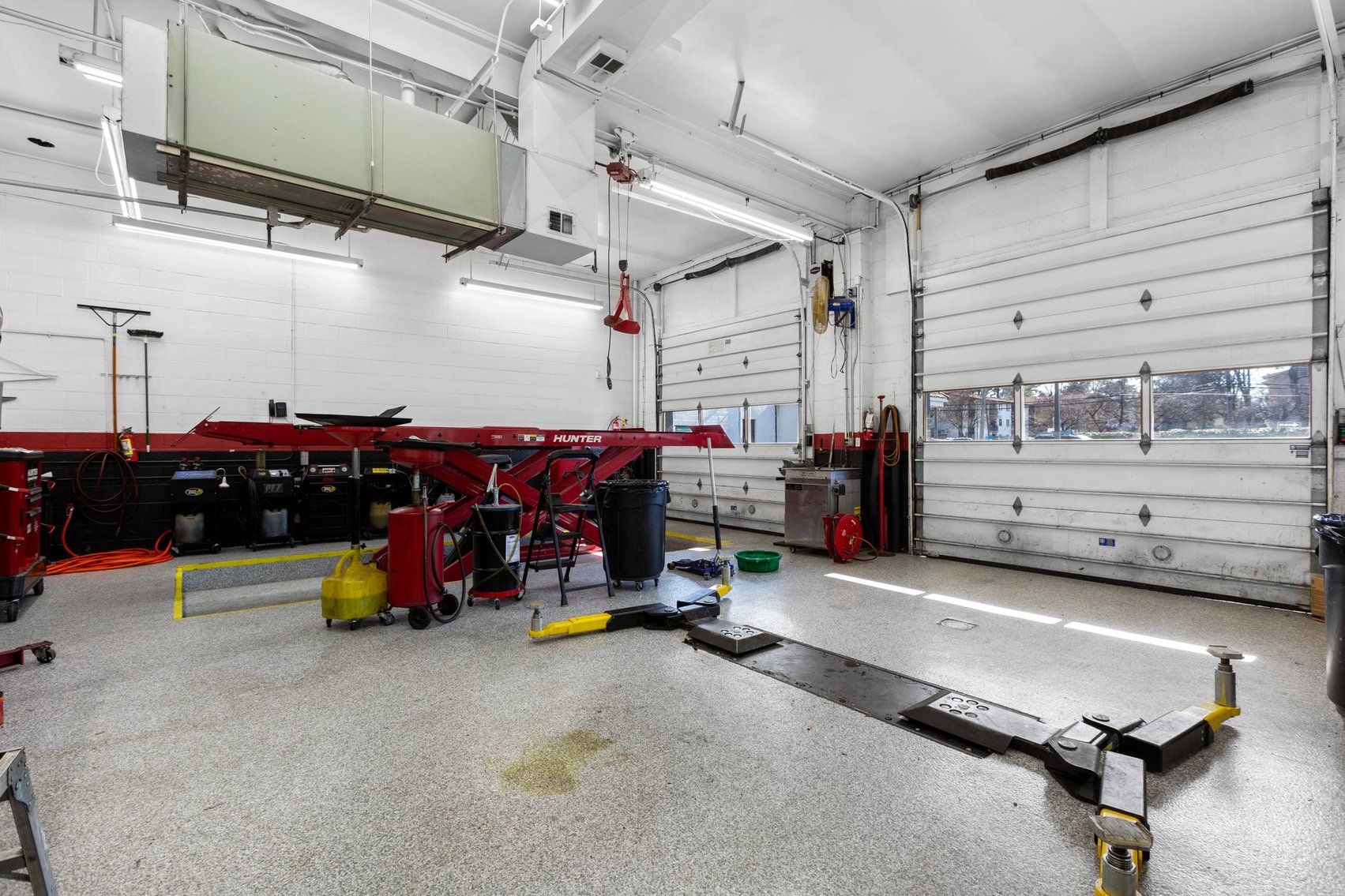 Image for Recently Remodeled Commercial Building (