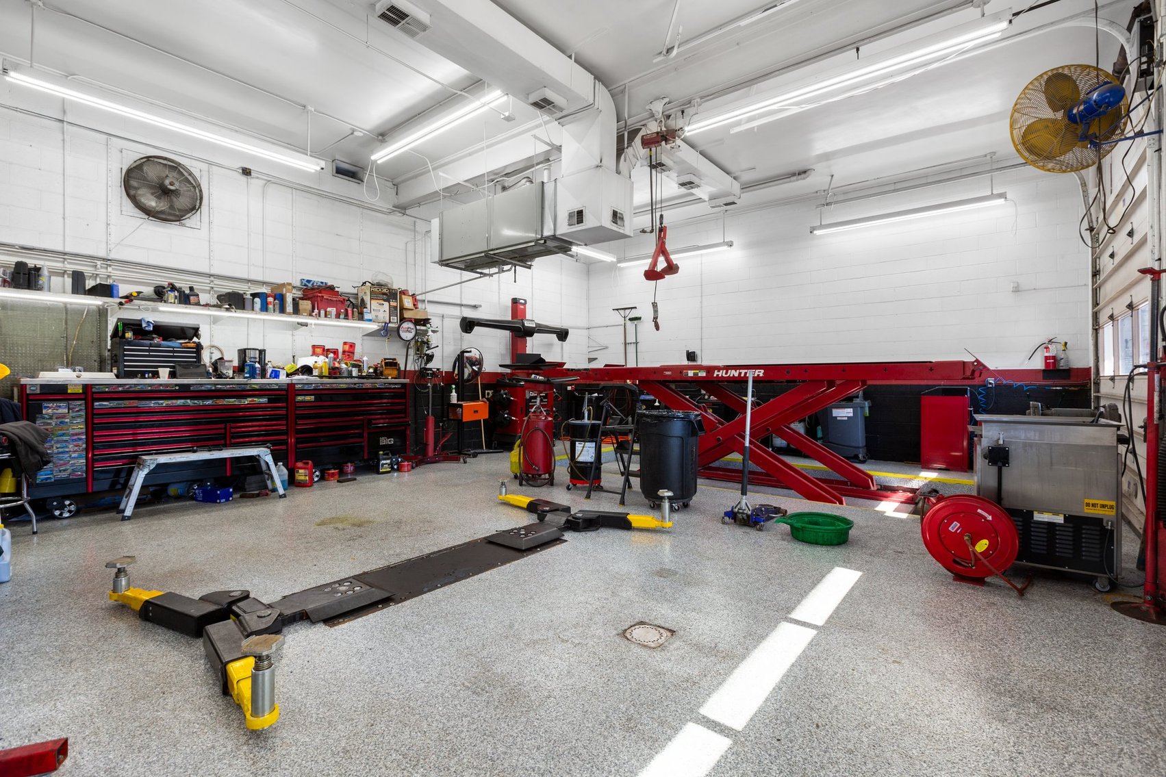 Image for Recently Remodeled Commercial Building (