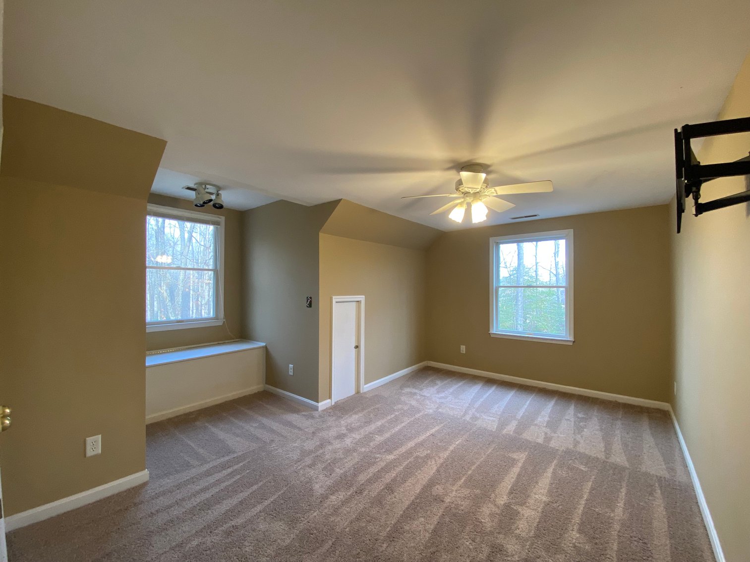 Image for 5 BR/2.5 BA Home w/Walk-Out Basement & Barn on 7.71 +/- Acres in Spotsylvania County Only Minutes from Lake Anna