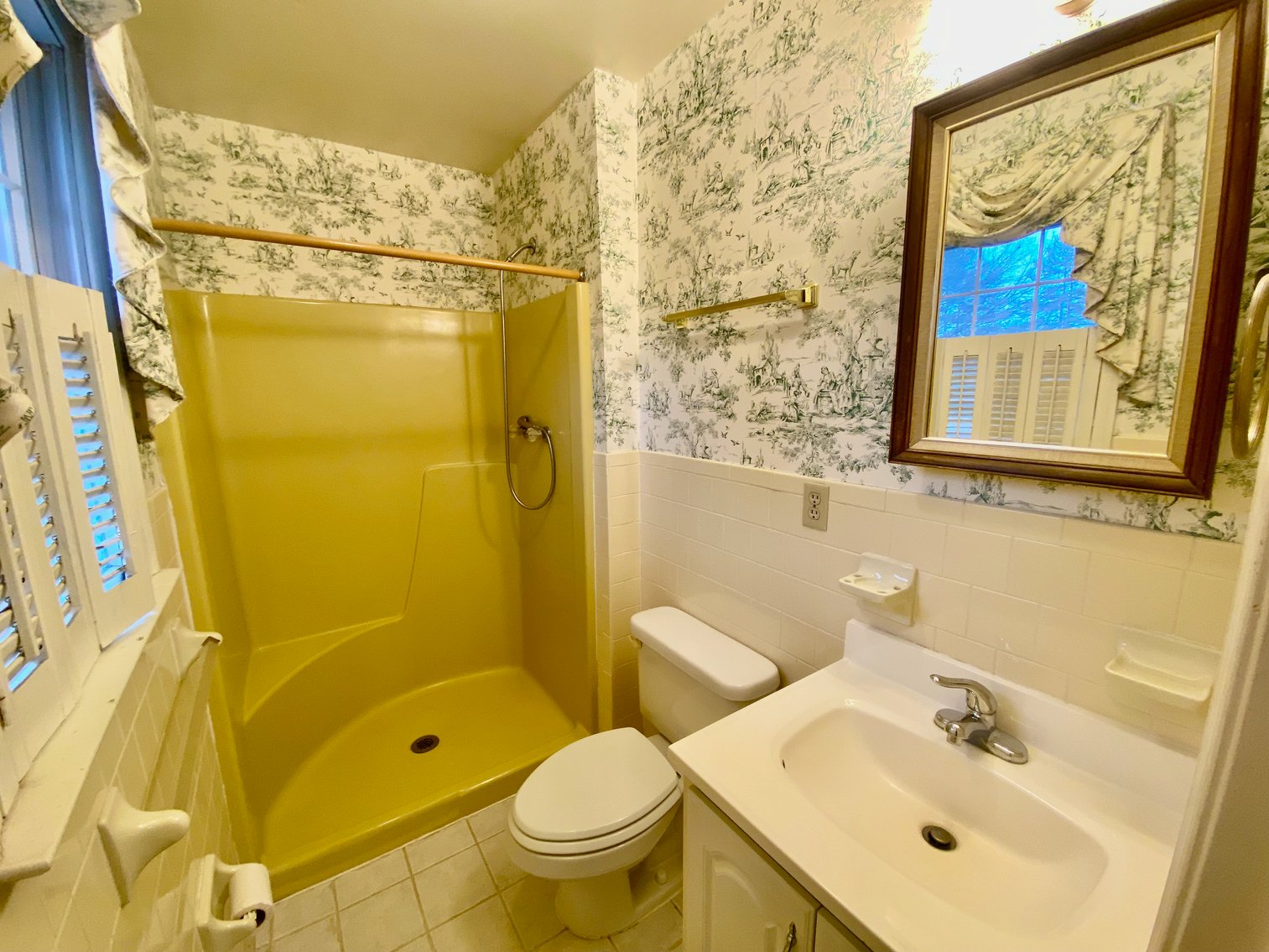 Image for 3 BR/2.5 BA Brick Home w/Walk-Out Lower Level & Detached Shop on 1.7 +/- Acres Minutes From Downtown Culpeper, VA--SELLING to the HIGHEST BIDDER!!