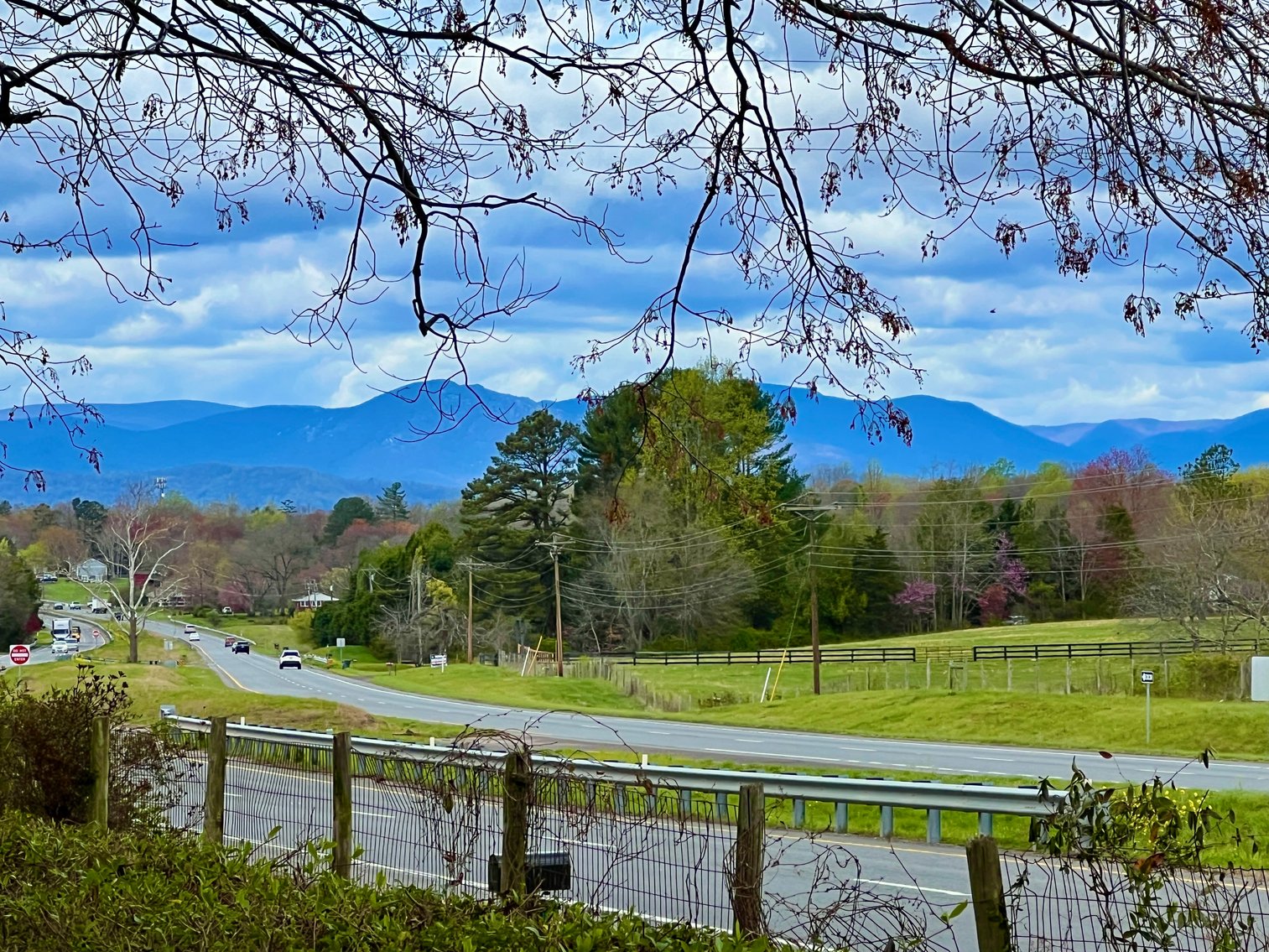 Image for 2 BR/1 BA Home on 2 +/- Acres w/Scenic Mountain Views in Culpeper County, VA--SELLING to the HIGHEST BIDDER!!