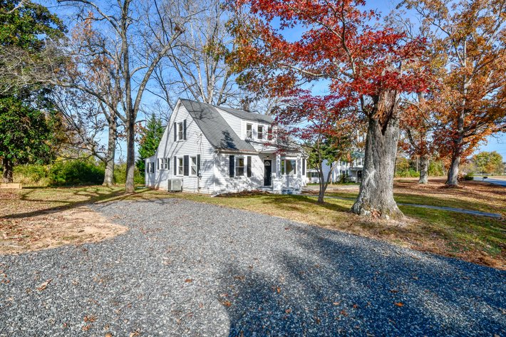 Image for 4 BR & 3 BR Income Producing Homes on 1.14 +/- Acres Being Offered Together For One Price in Orange County, VA--ONLINE ONLY BIDDING!!