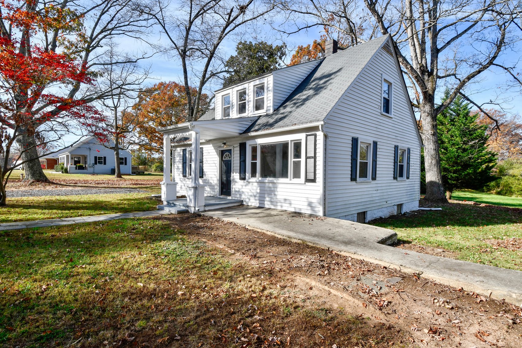 Image for 4 BR & 3 BR Income Producing Homes on 1.14 +/- Acres Being Offered Together For One Price in Orange County, VA--ONLINE ONLY BIDDING!!