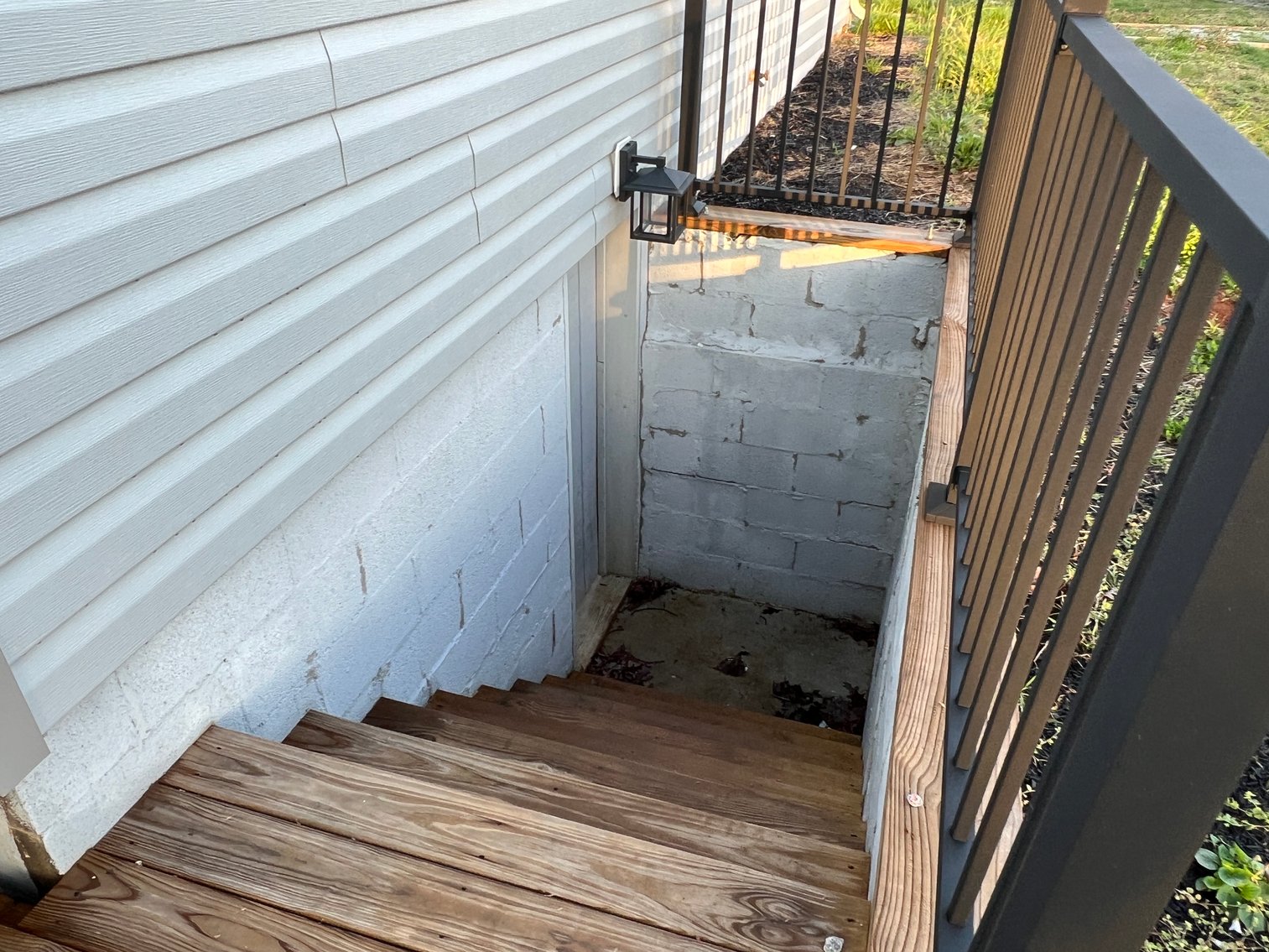 Image for 4 BR & 3 BR Income Producing Homes on 1.14 +/- Acres Being Offered Together For One Price in Orange County, VA--ONLINE ONLY BIDDING!!