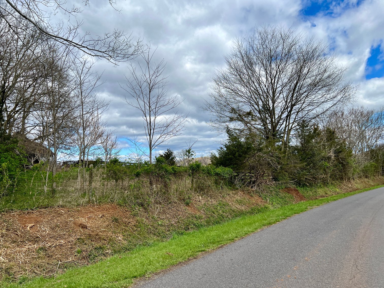 Image for 77.09 +/- Acre Parcel w/3,400' +/- of Total Road Frontage on 2 Roads, Barn/Outbuildings & Mountain Views in Culpeper County, VA--SELLING to the HIGHEST BIDDER!!