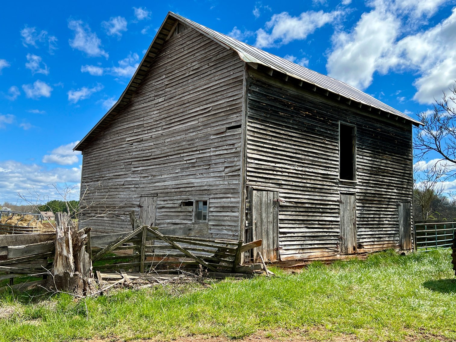 Image for 77.09 +/- Acre Parcel w/3,400' +/- of Total Road Frontage on 2 Roads, Barn/Outbuildings & Mountain Views in Culpeper County, VA--SELLING to the HIGHEST BIDDER!!