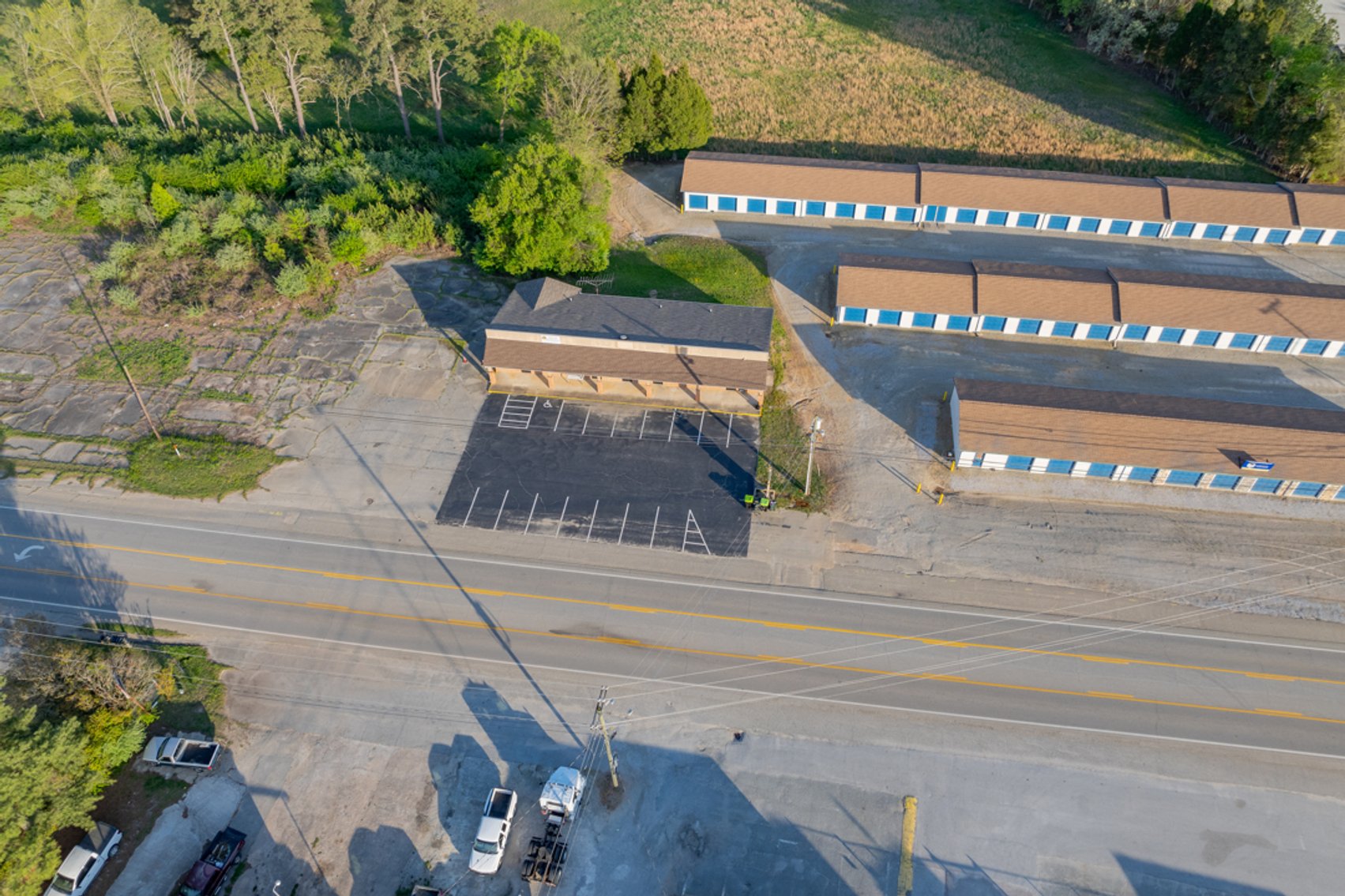 Image for Well Maintained Fully Leased Commercial Multi-Tenant Office Building in South Hill, VA--ONLINE ONLY BIDDING!!
