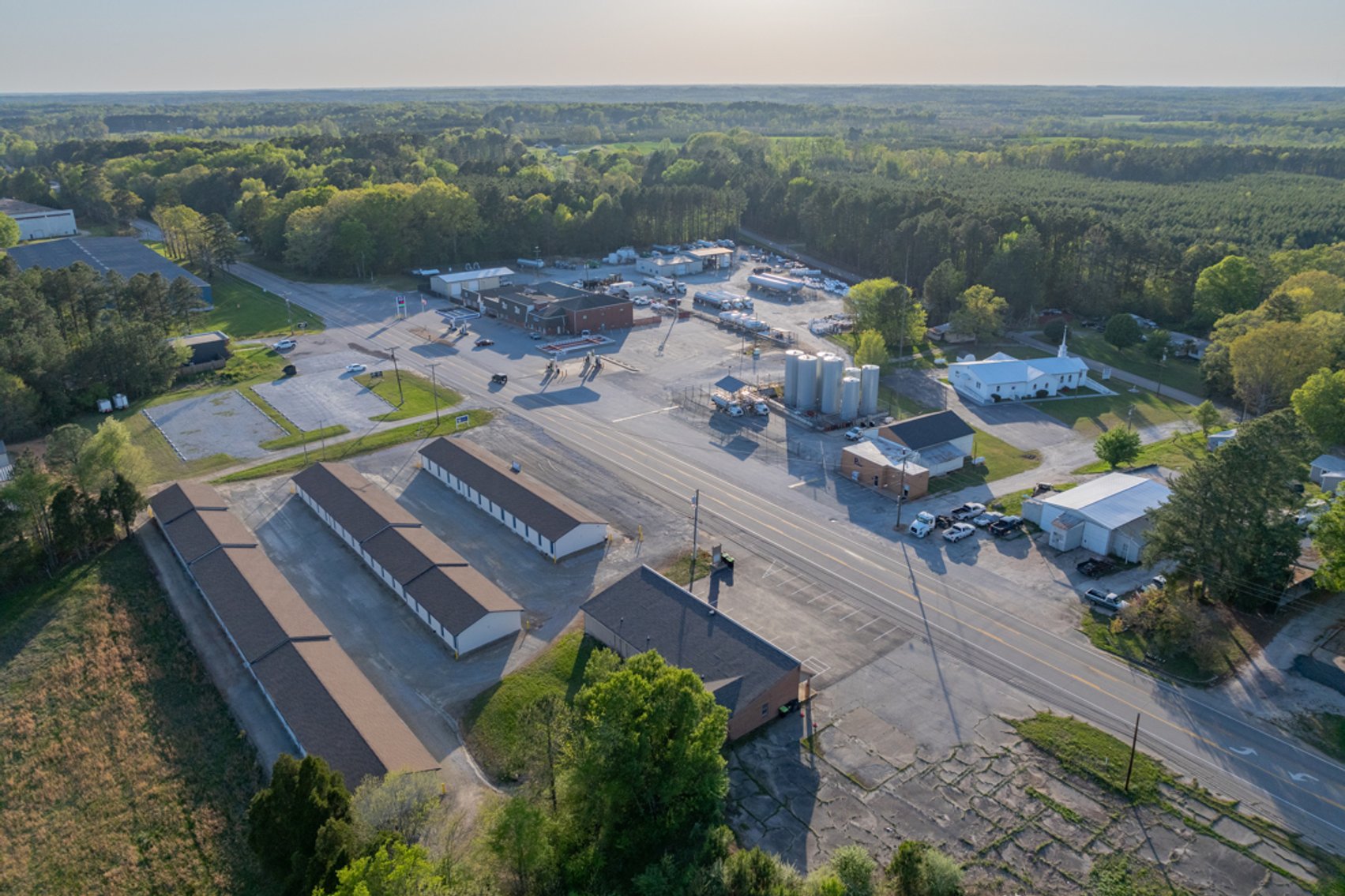 Image for Well Maintained Fully Leased Commercial Multi-Tenant Office Building in South Hill, VA--ONLINE ONLY BIDDING!!