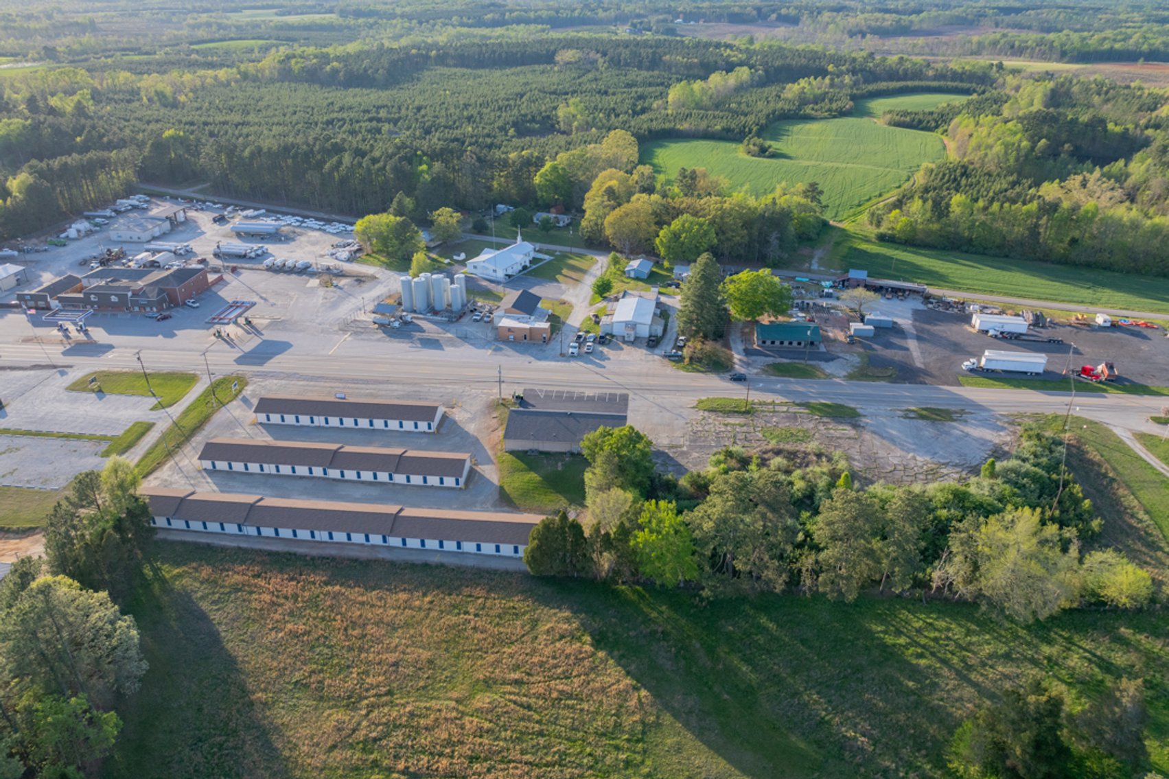 Image for Well Maintained Fully Leased Commercial Multi-Tenant Office Building in South Hill, VA--ONLINE ONLY BIDDING!!