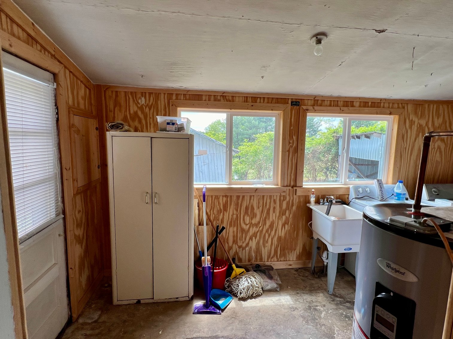 Image for 2 BR/1 BA Home on 2 +/- Acres w/Scenic Mountain Views in Culpeper County, VA--SELLING to the HIGHEST BIDDER!!