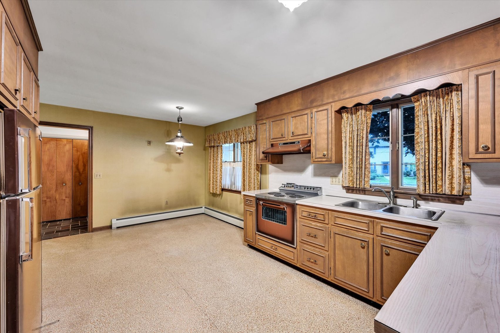 Image for 4 BR/2.5 BA Brick Ranch Style Home w/Basement on Large In-Town Lot in Palmyra, PA