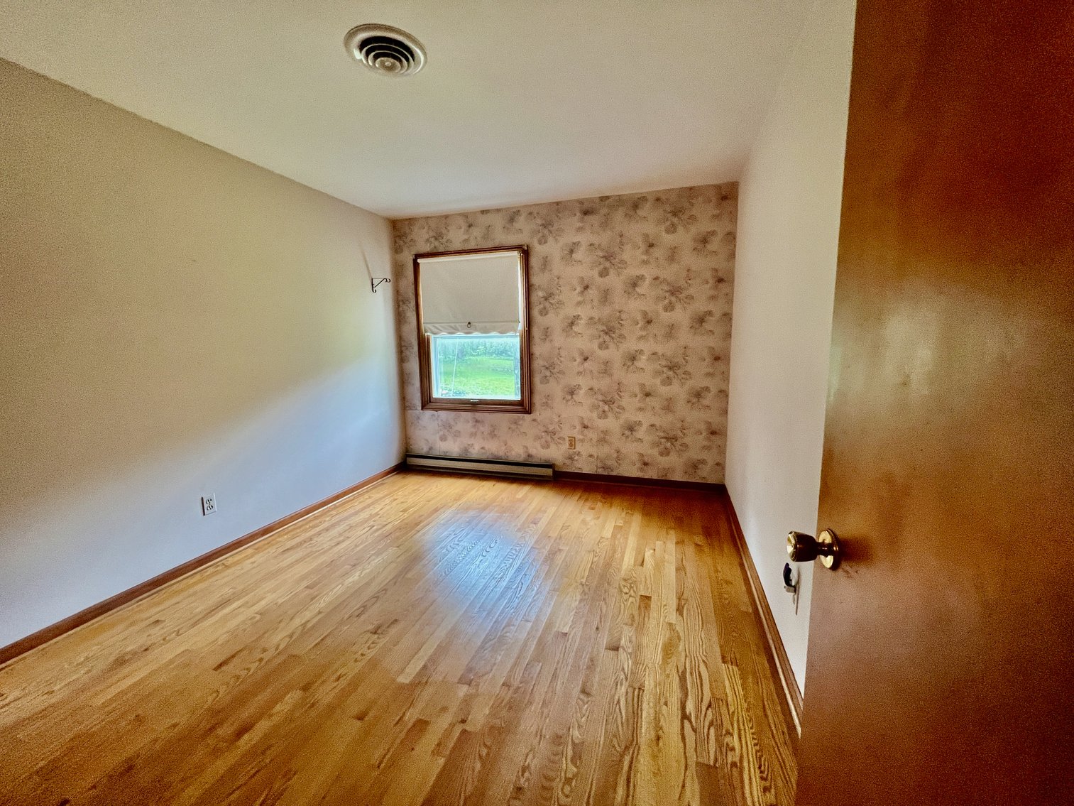 Image for 4 BR/2.5  BA Home w/Basement, Attached Garage & Barn/Shed on 7.5 +/- Acres in Prince William County, VA