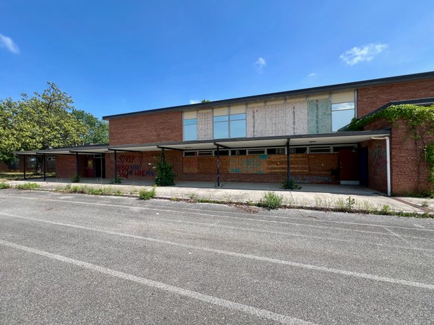 Image for 11.74 +/- Acres & 26,000 +/- sf. Former School Building w/Business Zoning in Hagerstown, MD--ONLINE ONLY BIDDING!!