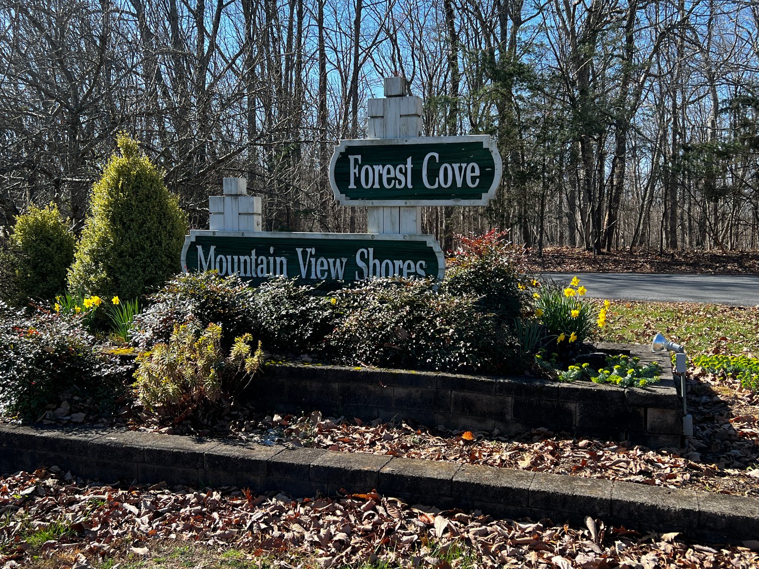 Image for 3 BR/3.5 BA Water View Home in the Smith Mountain Lake Community of Mountain View Shores--ONLINE ONLY BIDDING!!