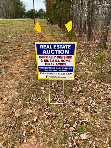 Image for 3 BR/3.5 BA Water View Home in the Smith Mountain Lake Community of Mountain View Shores--ONLINE ONLY BIDDING!!