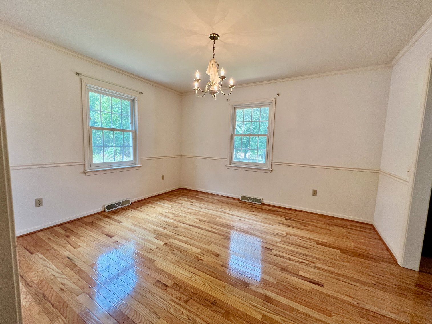 Image for 3 BR/2 BA Brick Home w/Walk-Out Basement on 5 +/- Acres in Madison County, VA--SELLING to the HIGHEST BIDDER!!