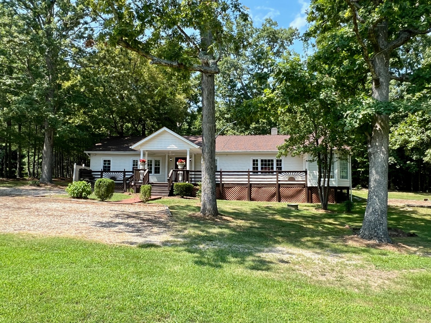 Image for 3 BR/2 BA Single Level Home on 2.3 +/- Acres Located Minutes From Charlottesville, VA--SELLING to the HIGHEST BIDDER!!