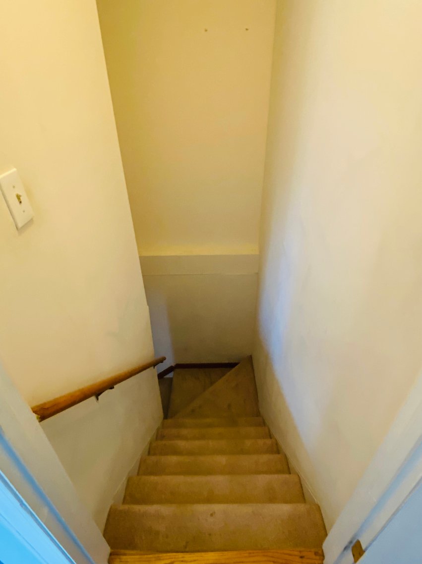 Image for 2 BR/2 BA Home in Oak View Neighborhood of Leesburg, VA--SELLING to the HIGHEST BIDDER!!