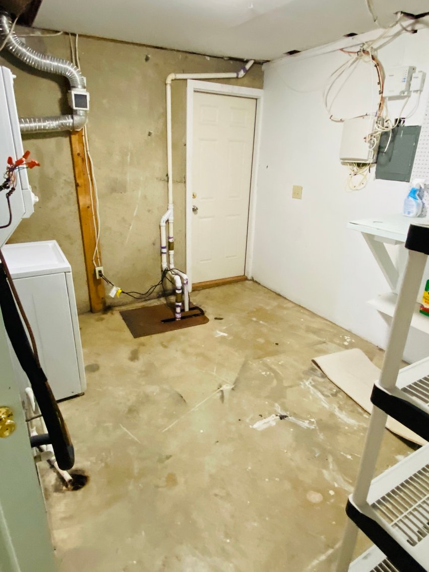 Image for 2 BR/2 BA Home in Oak View Neighborhood of Leesburg, VA--SELLING to the HIGHEST BIDDER!!