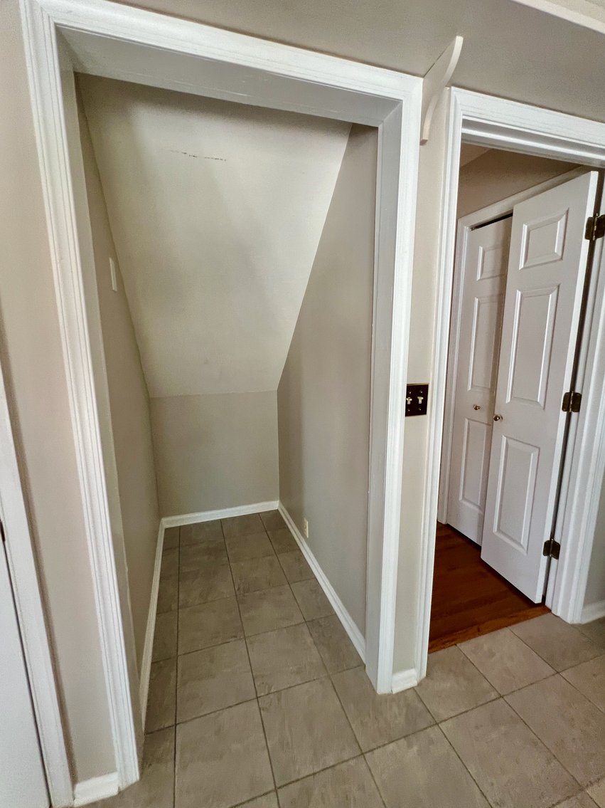 Image for 3 BR/2.5 BA Home w/Recent Upgrades on Large 1.34 +/- Acre Lot in Culpeper, VA--SELLING to the HIGHEST BIDDER!!