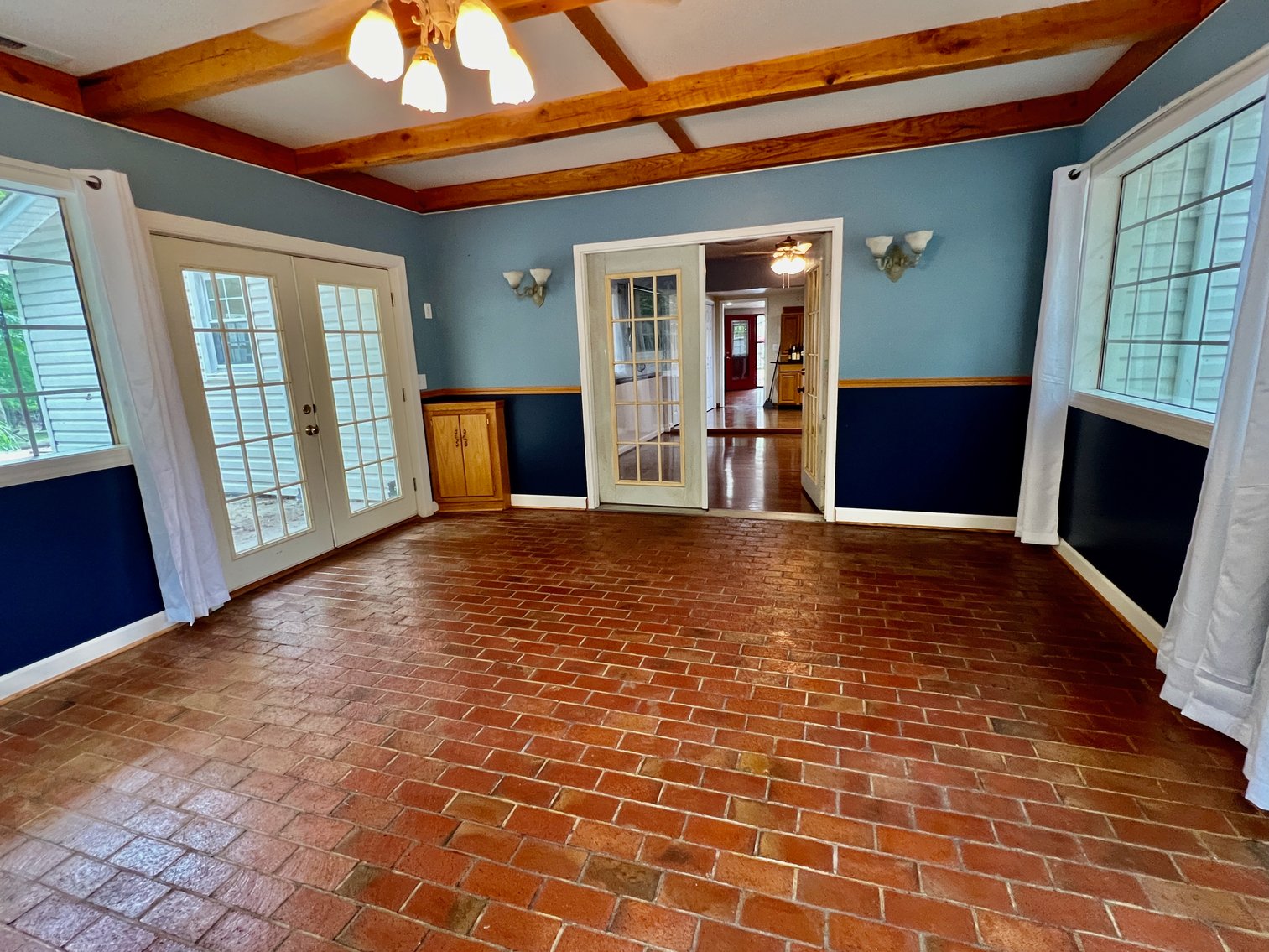 Image for 3 BR/2 BA Single Level Home on 2.3 +/- Acres Located Minutes From Charlottesville, VA--SELLING to the HIGHEST BIDDER!!