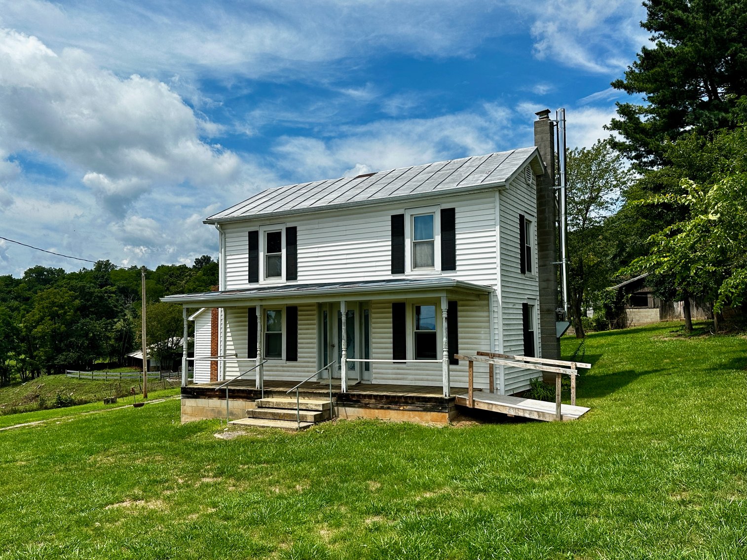 Image for 39.25 +/- Acres w/3 BR Farm House, 2 Poultry Houses, Loafing Shed & Litter Storage Shed--Rockingham County, VA
