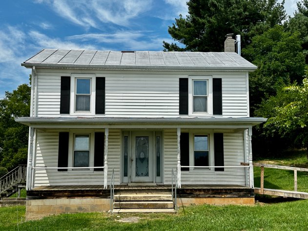 Image for 39.25 +/- Acres w/3 BR Farm House, 2 Poultry Houses, Loafing Shed & Litter Storage Shed--Rockingham County, VA