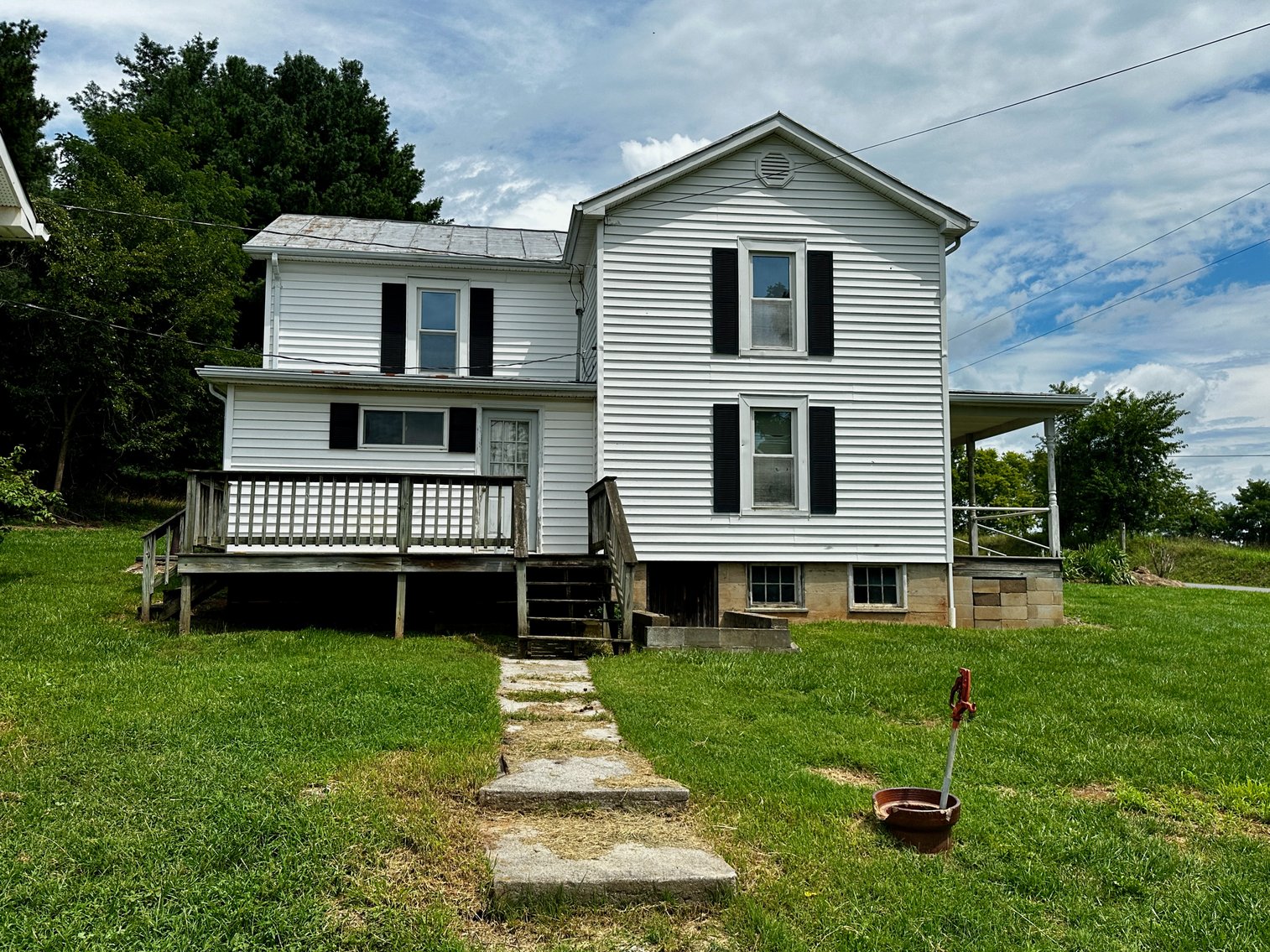 Image for 39.25 +/- Acres w/3 BR Farm House, 2 Poultry Houses, Loafing Shed & Litter Storage Shed--Rockingham County, VA