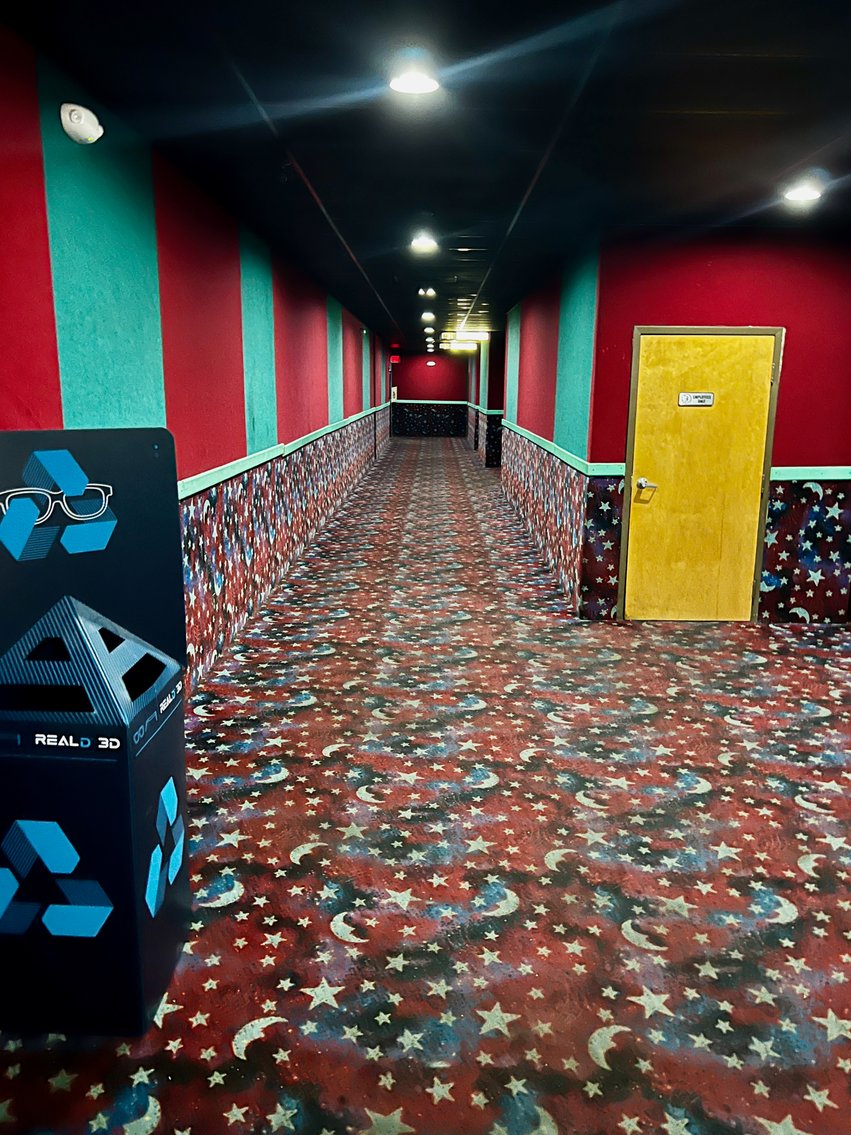 Image for COMMERCIAL REAL ESTATE:  7.5 +/- Acres w/28,000 +/- sf. Building, 224 Parking Spaces & 900' +/- of I-95 Frontage in Fredericksburg, VA!!  ONLINE ONLY BIDDING!!